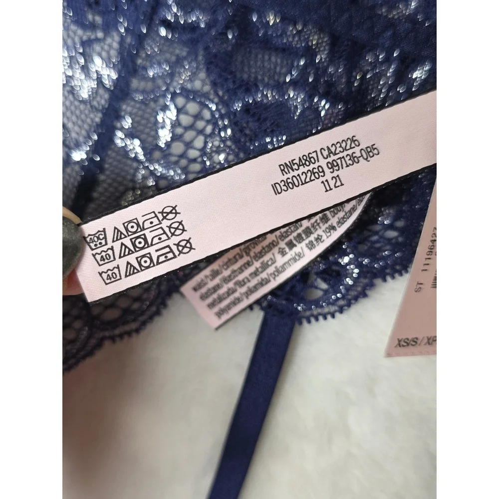 Victoria's Secret‎ NWT Dream Angels Navy Silver Metallic Lace Garter  Belt XS/S